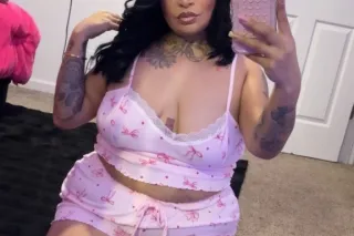 sexy spanish mami in town inca... - Image 3