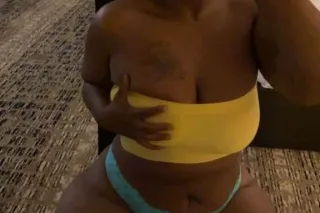 Snap*Kimbby94🍑Big Booty Kimmy at your Service 🍑 Come get a Taste 💦💦 - Image 9