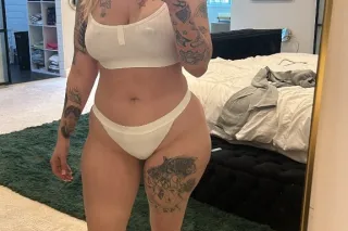 lovely lauren ready to play - ... - Image 2