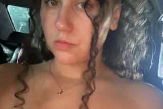 Green Eyes thicc thighs - Image 4