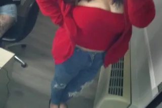 💕THICK SUBMISSIVE LATINA WHO LOVES TO PLEASE💕 - Image 3