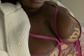 COME SEE ME BAby - Image 5