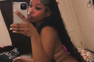 🌸 🫧🎀HERE FOR A GOOD TIME NOT ALONG TIME👅💦🌸🅂🅄🄿🄴🅁 🅕🅡🅔🅐🅚💦 - Image 1